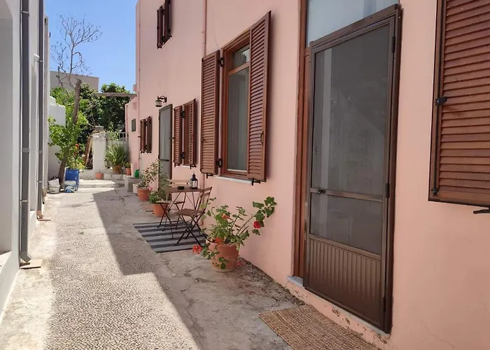 Old Town Maisonette