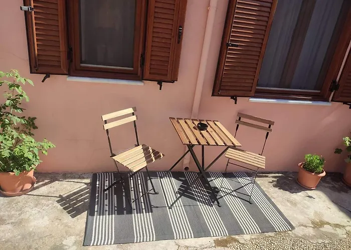 Old Town Maisonette